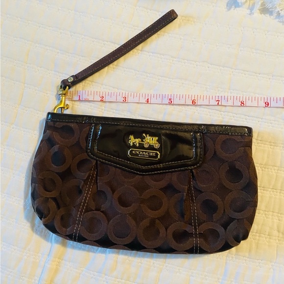Coach Madison brown op c signature wristlet bag - Picture 4 of 7